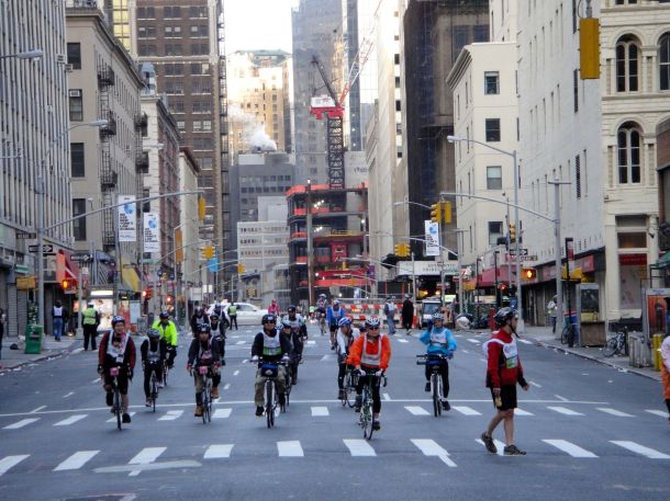 TD 5 Boro Bike tour 2013 630am