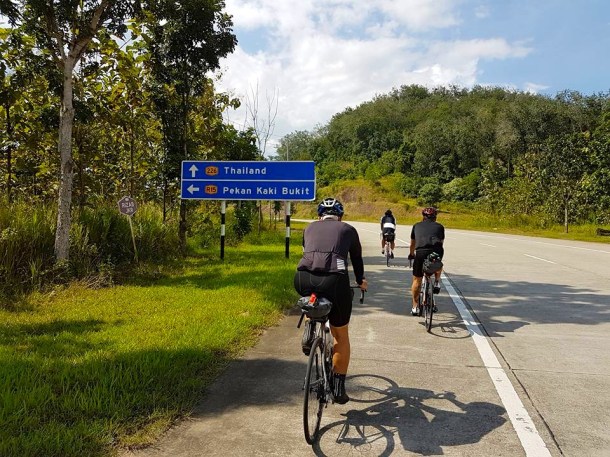 s-thailand-tour-1-pekan-kaki-bukit-leslie