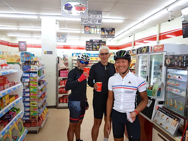 s-thailand-tour-3-seven-11-leslie