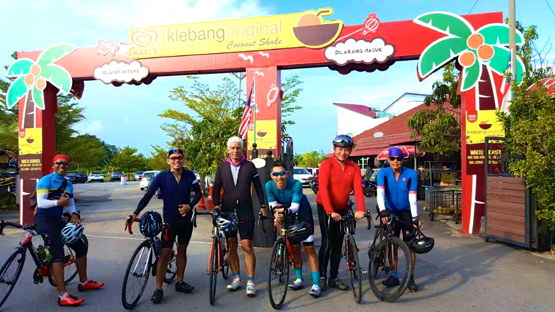 Melaka Coconut Shake 3 Mark Lim