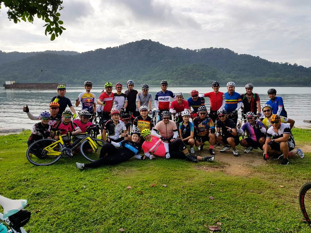 Saturday AM near Bridge Lee Heng Keng