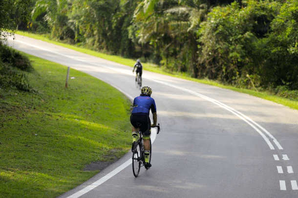 In the country Avillion Coastal Ride