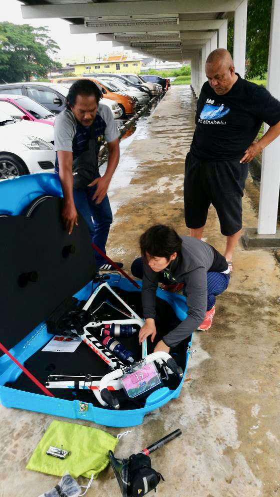 Day 2 Tomoe Packing Bike Thomas Tan