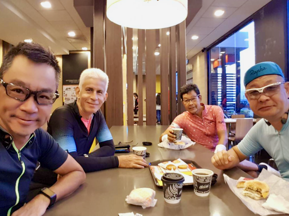 Day 3 Breakfast Leslie