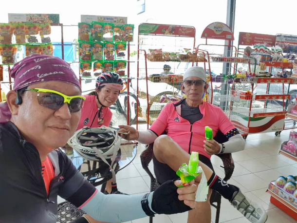 Teluk Intan Day 1 Petrol Station Ice Crwams Heng Keng