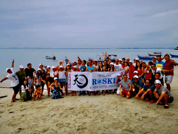 CFAL 2018 Day 1 Beach Party 1 Mrk Lim