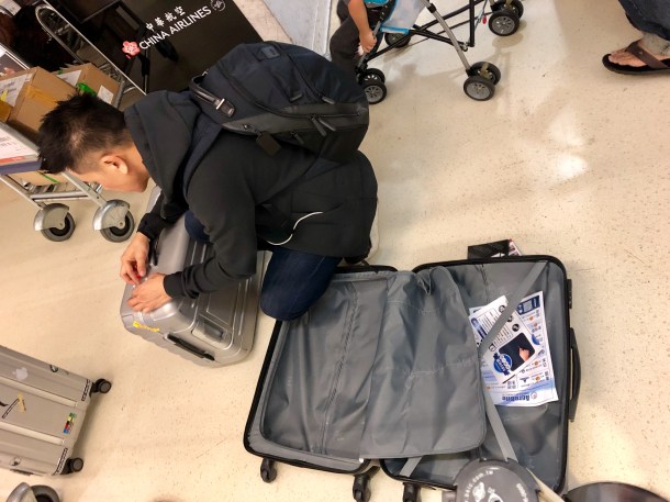 5C61A51A-D307-4D6D-A13A-2089438701DF